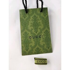 Gucci Authentic Empty Gift Paper Bag Green With Ribbon Jewerly Small W/ Ribbon